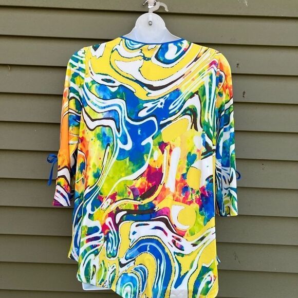 Multicolored Marble Printed Plus Size Top Size 1XL (N) - Picture 5 of 8